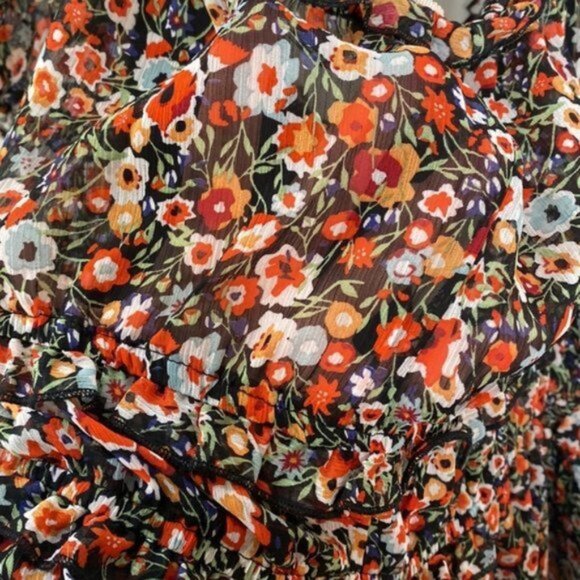 Mi Ami Women Tyler Floral Sheer Smocked Blouse Pluz Size 2X - Picture 10 of 14